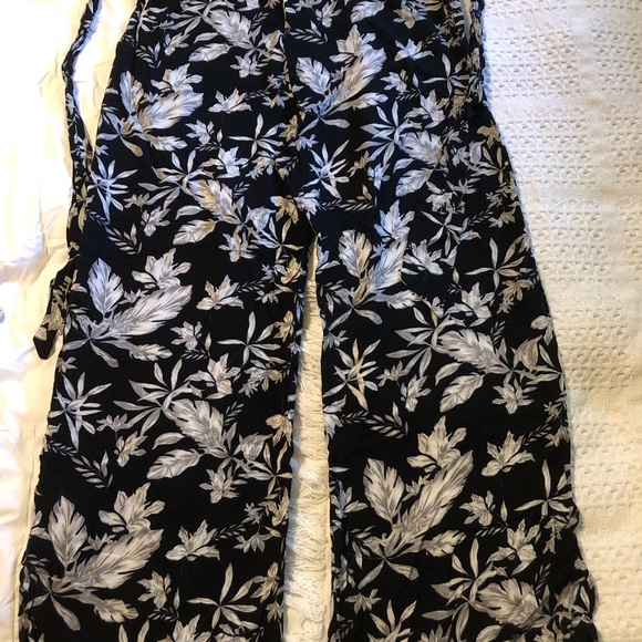 Lily Morgan , pants xl , 100% rayon - Picture 3 of 8